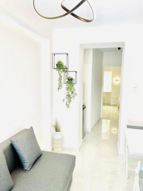White studio (Preveza Marina)